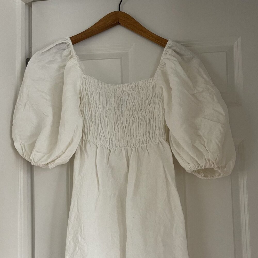 Tuckernuck Annie Smocked Balloon sleeve dress in White
